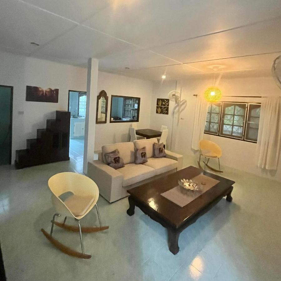 Baan Sawainam Bed & Breakfast Koh Tao Exterior photo